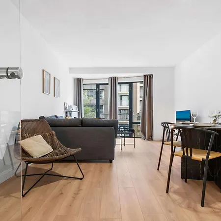 Casiola - Stylish 1br In Apartment *