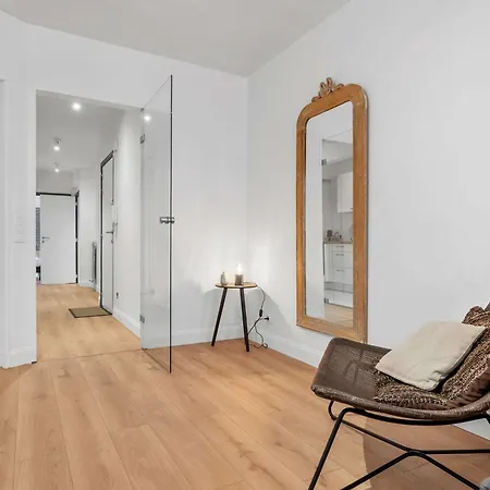 Casiola - Stylish 1br In *